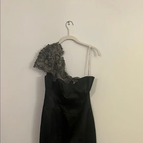 KAREN MILLEN - Elegant Black One-Shoulder satin dress women size 10 - Picture 5 of 7